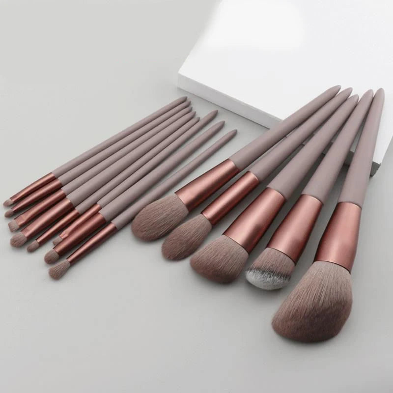 Makeup Brush Set with Bag — 5 to 14 Pieces Professional Foundation, Contour & Blending Brushes